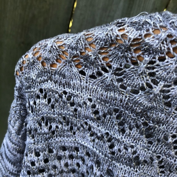 I jeans by Buffalo sparkle low high crop sweater - Picture 10 of 16